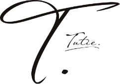 T. Tutie.（ティードット・ツチエ）ロゴ